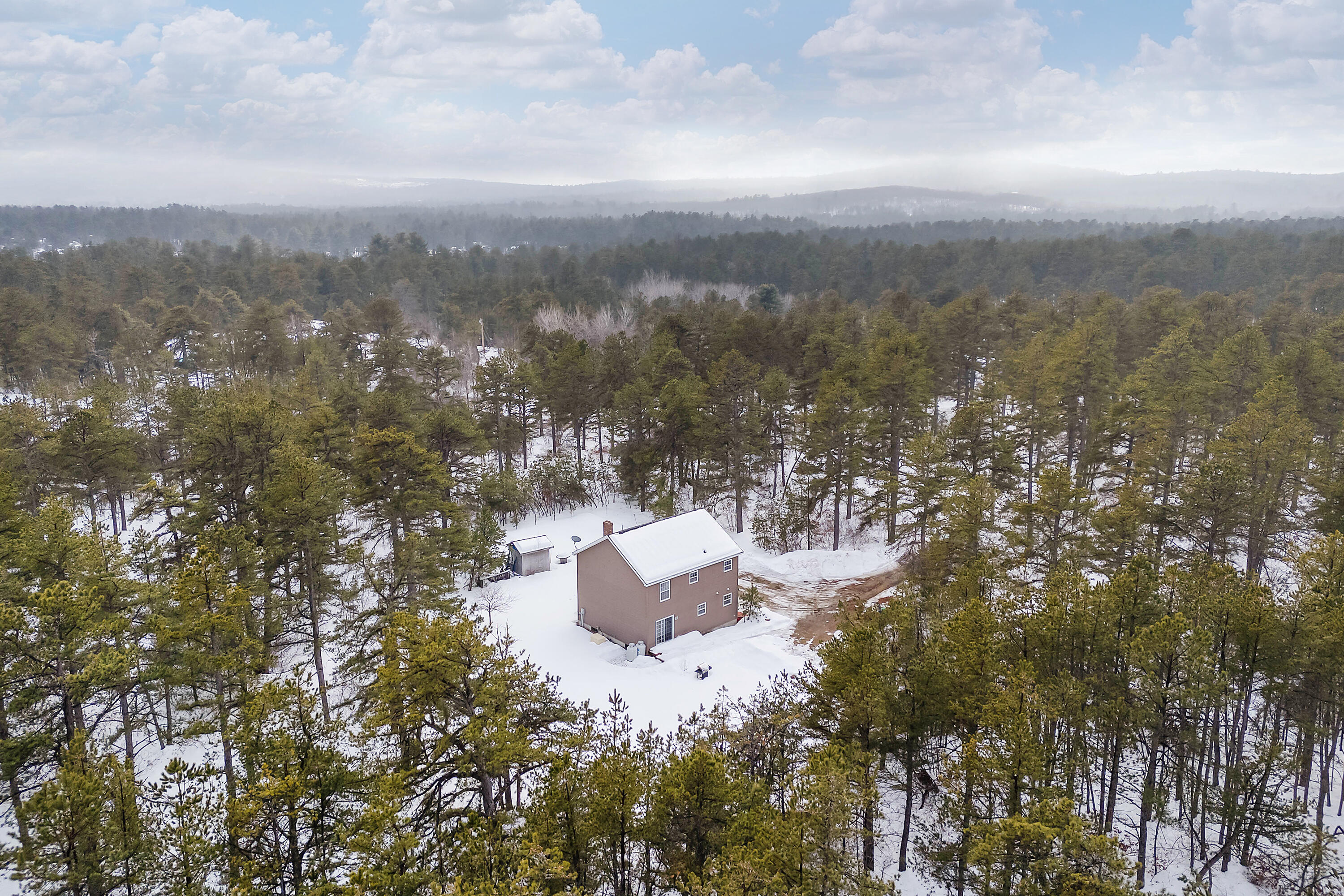 25 Harpin Road Waterboro ME 04087