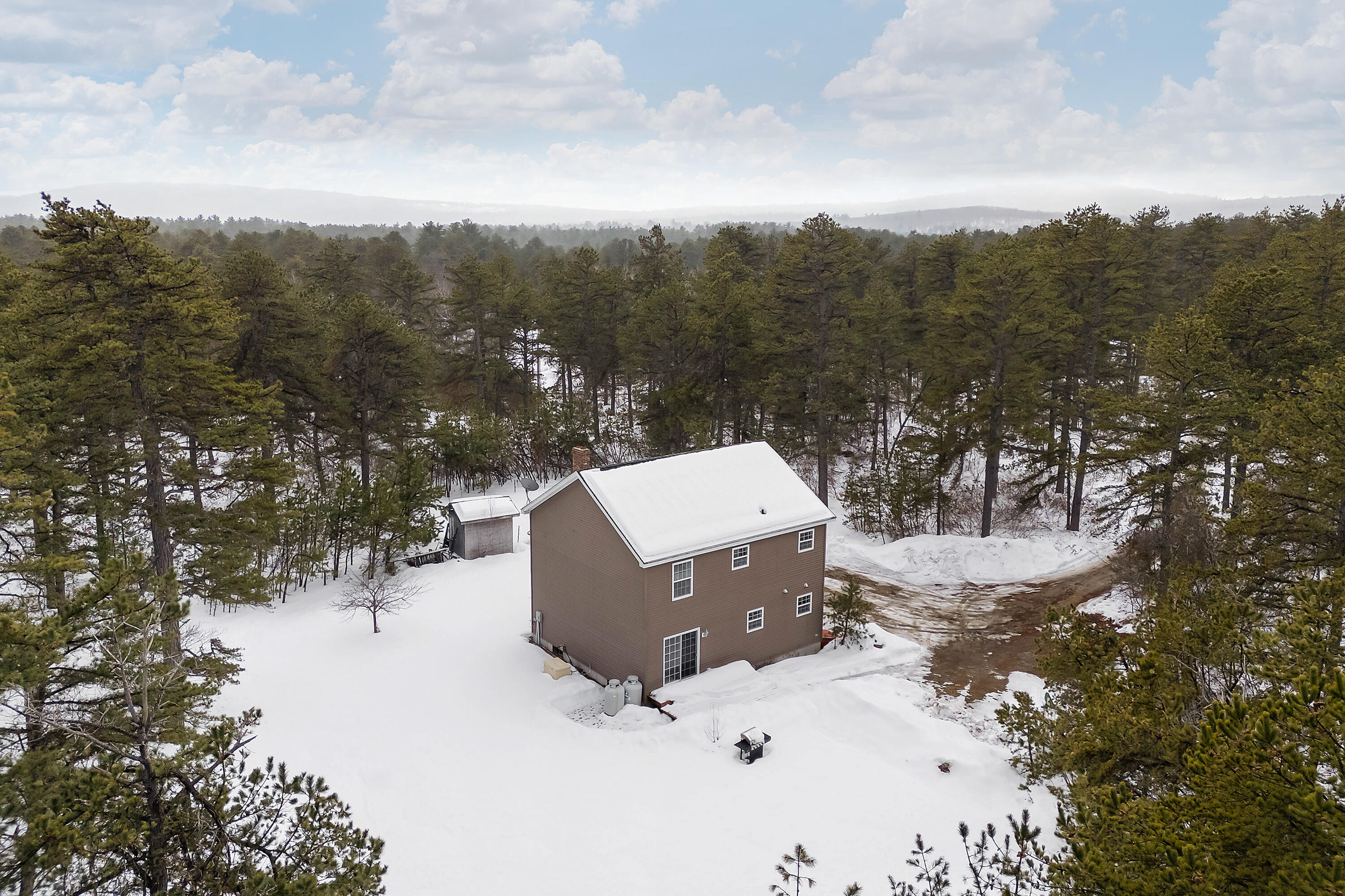 25 Harpin Road Waterboro ME 04087