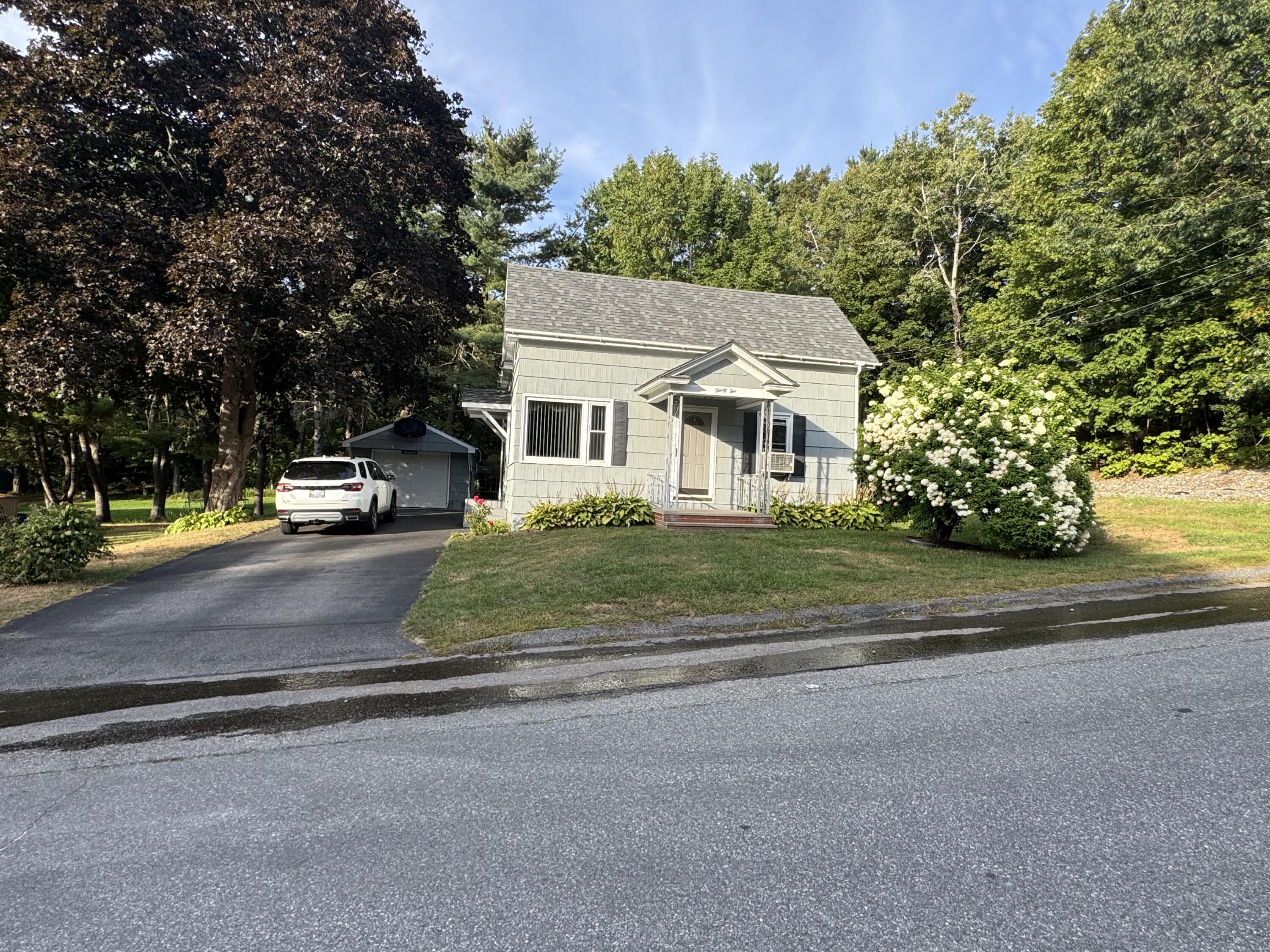 32 Meader Street Lewiston ME 04240