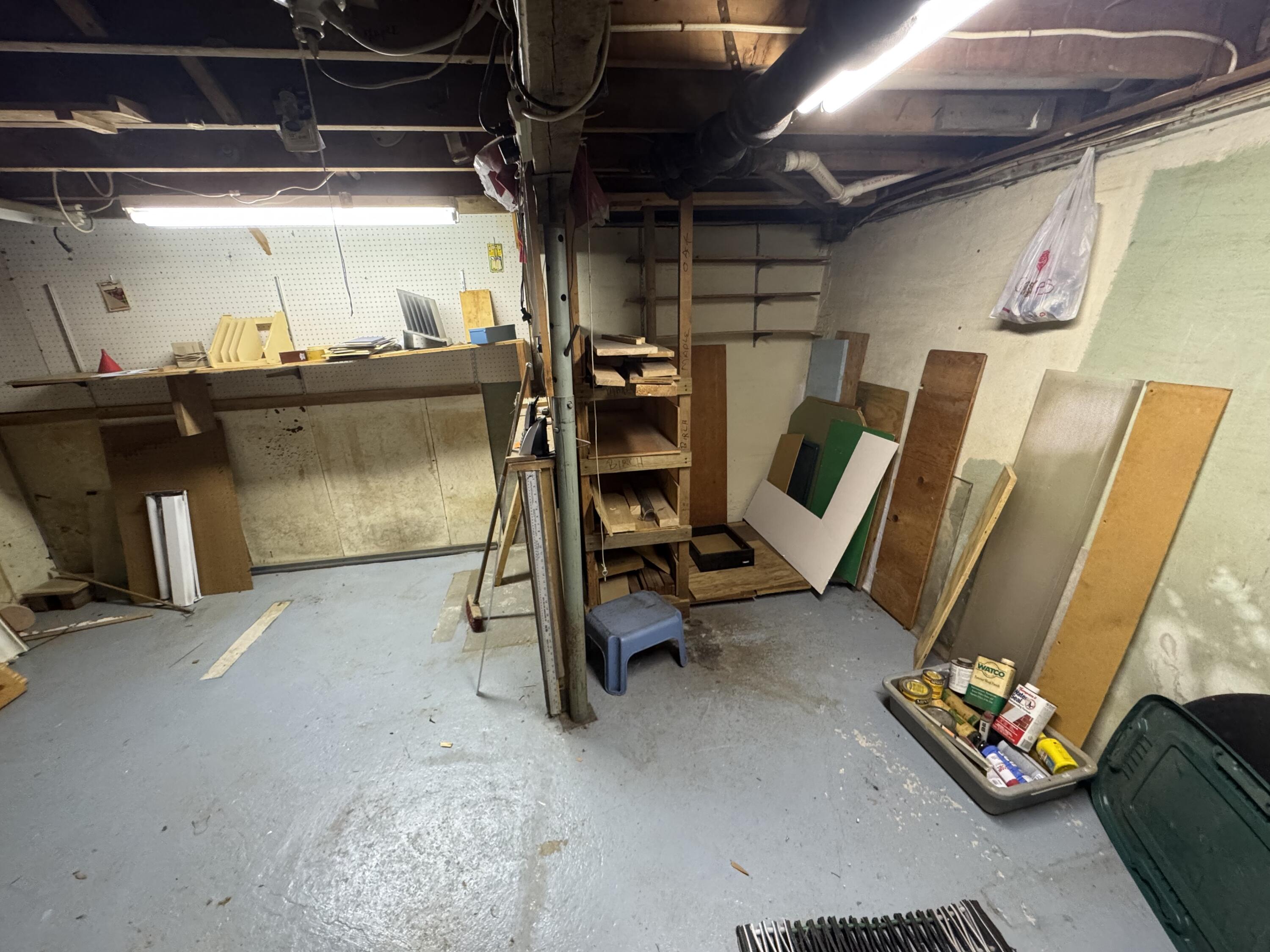 32 Meader Street Lewiston ME 04240