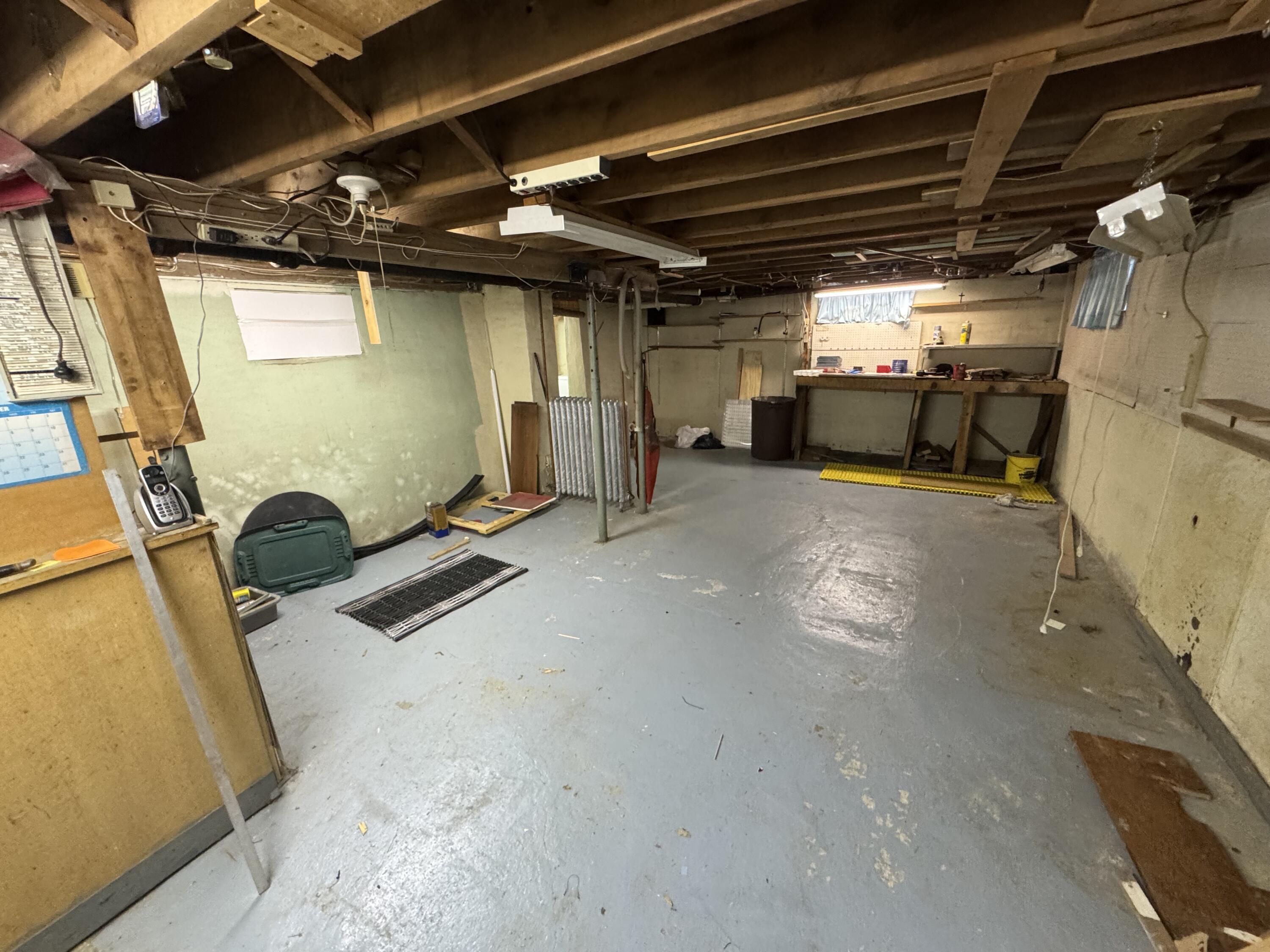 32 Meader Street Lewiston ME 04240