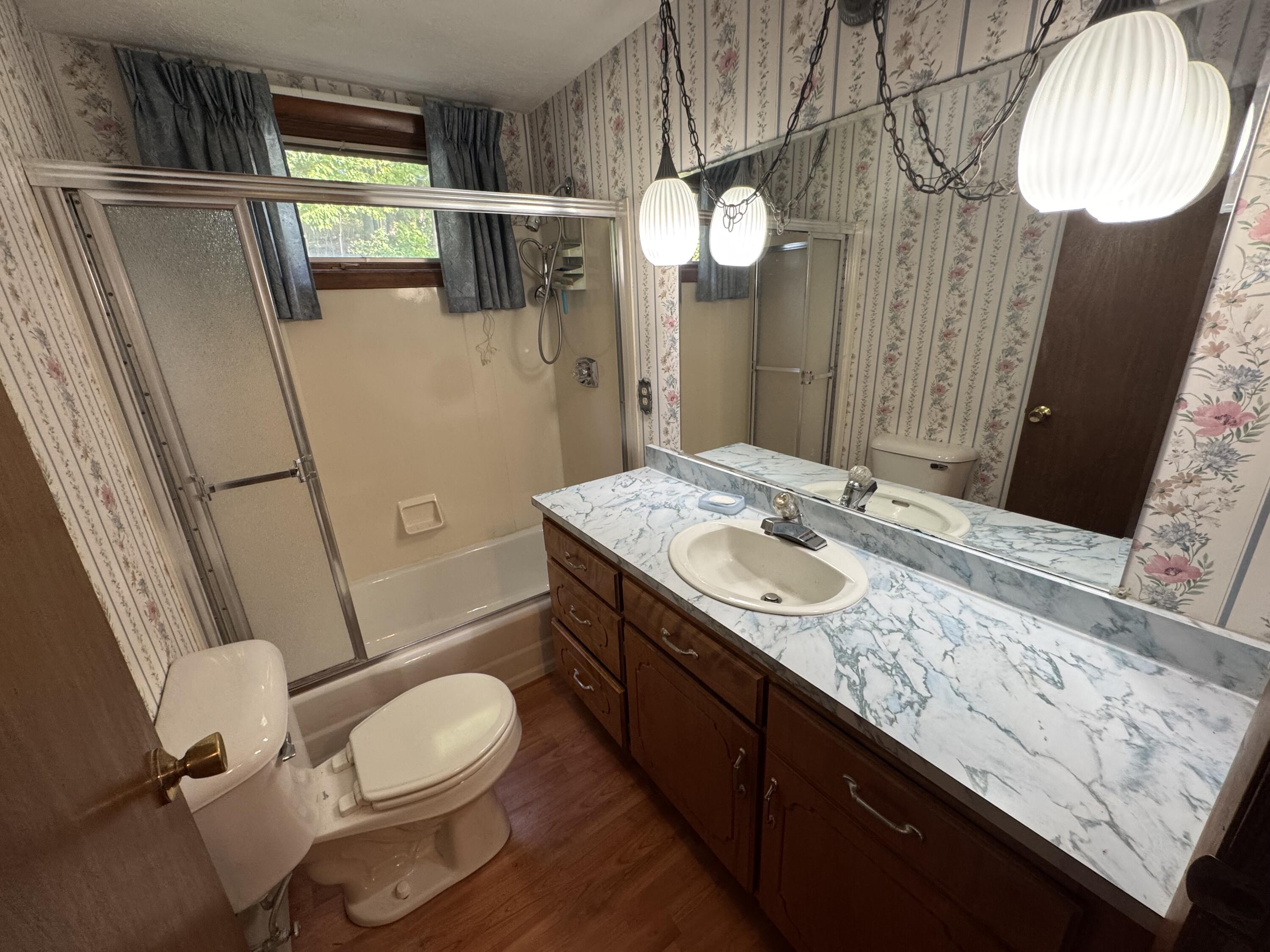 32 Meader Street Lewiston ME 04240