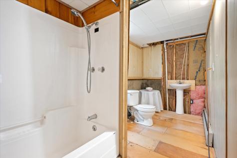 3 3js Way Swanville ME 04915