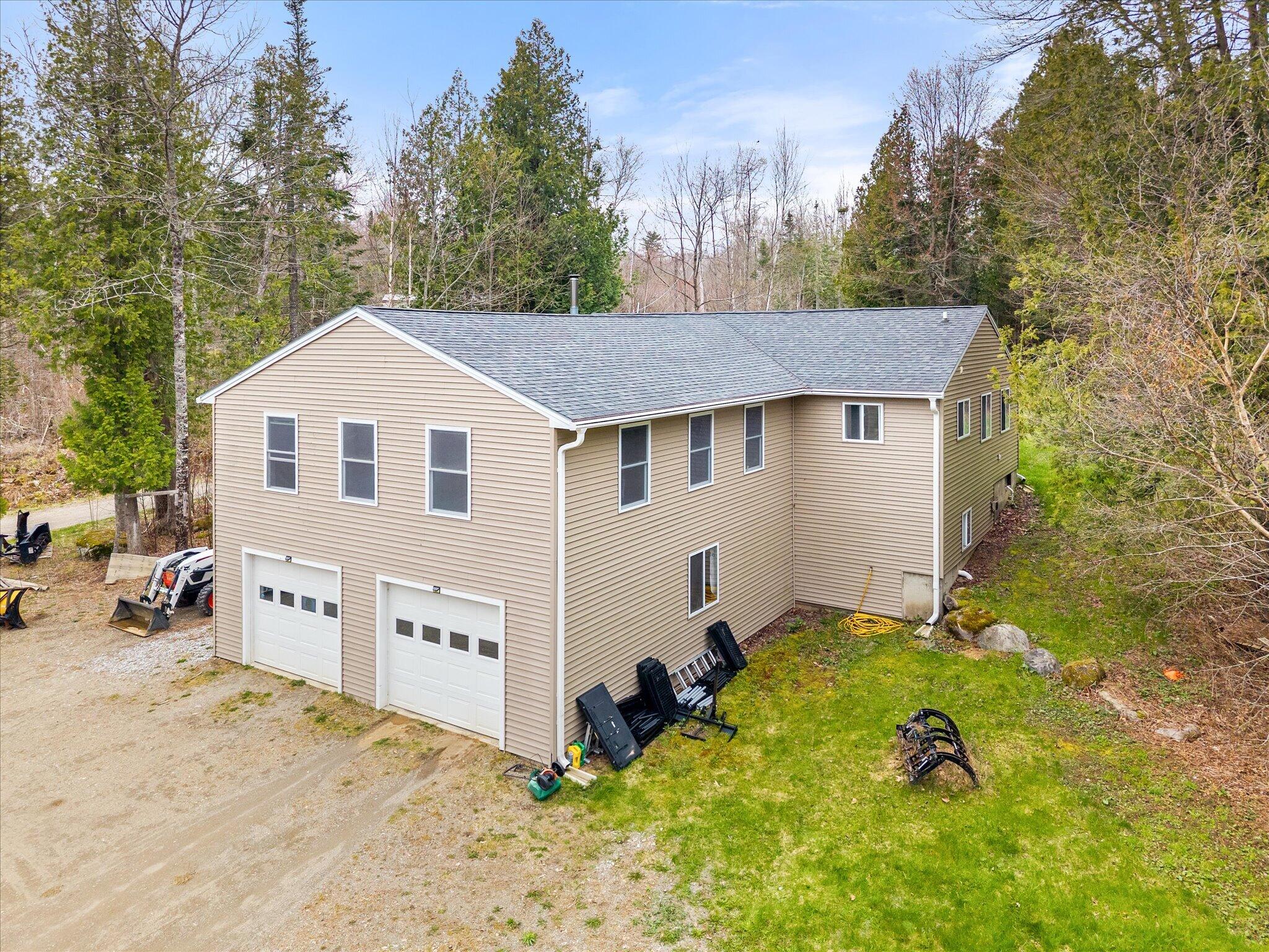 3 3js Way Swanville ME 04915