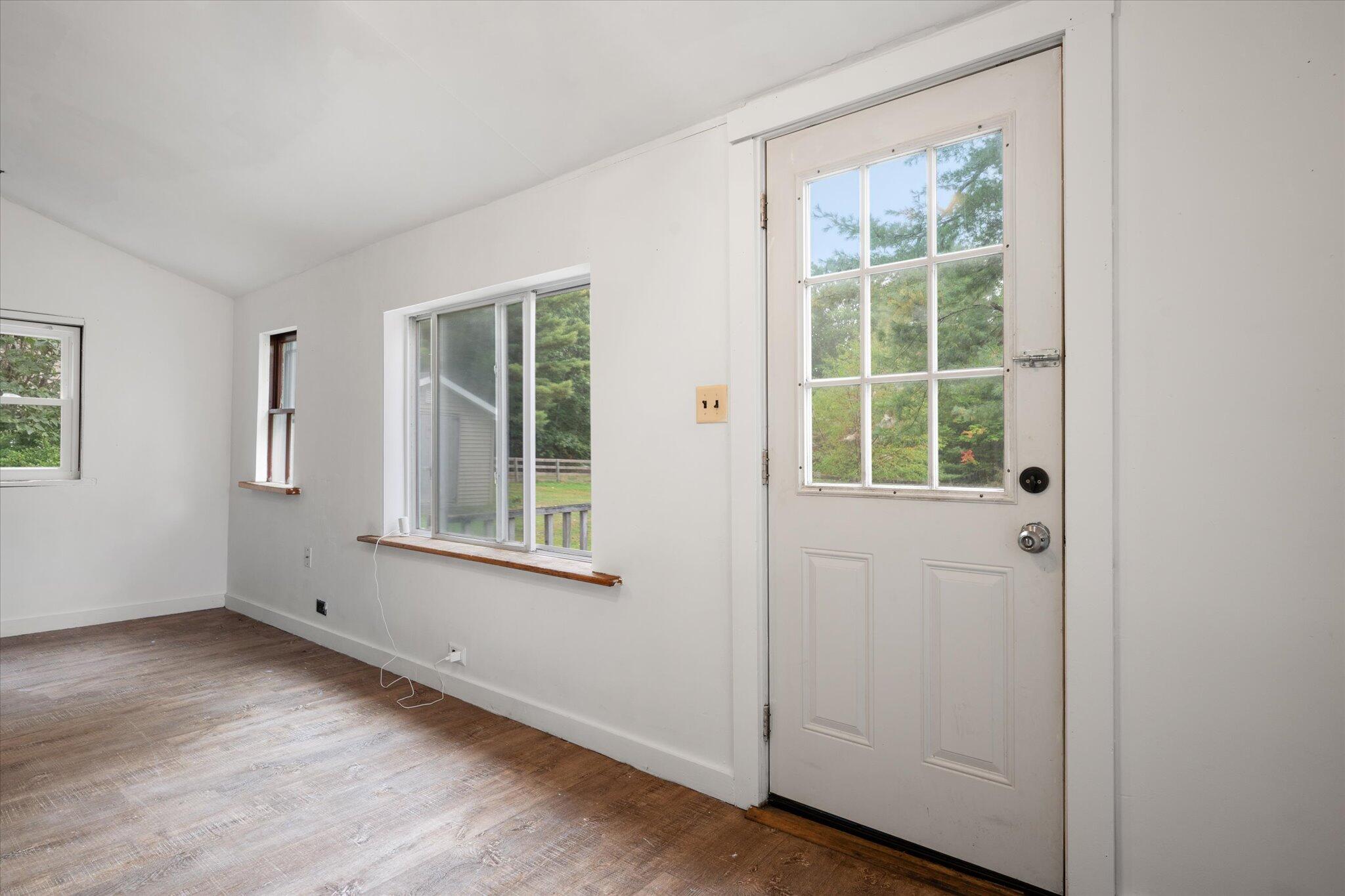 1086 Main Road Carmel ME 04419