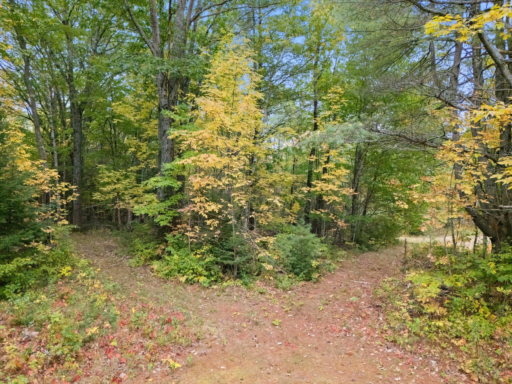 1086 Main Road Carmel ME 04419