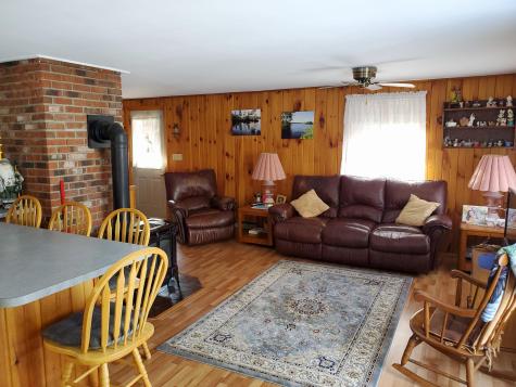 8 Pleasant Valley Circle Poland ME 04274