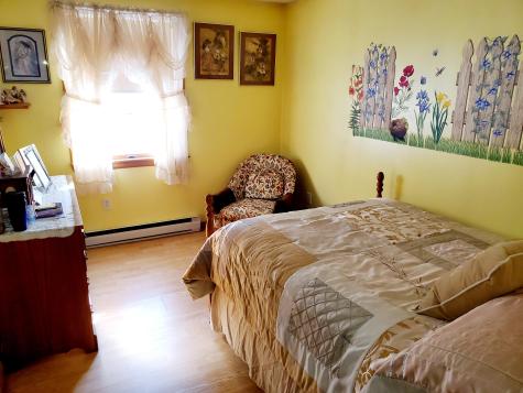 8 Pleasant Valley Circle Poland ME 04274