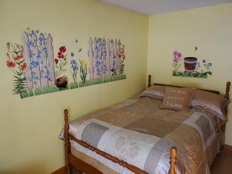 8 Pleasant Valley Circle Poland ME 04274