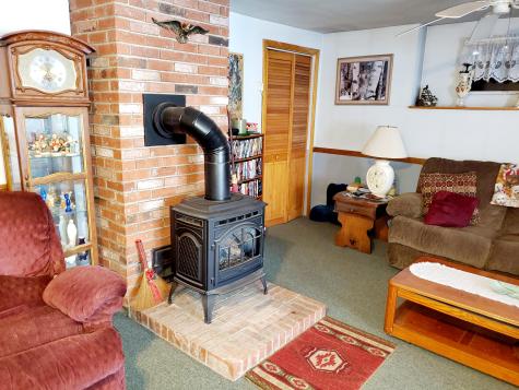 8 Pleasant Valley Circle Poland ME 04274