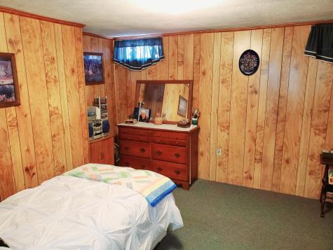 8 Pleasant Valley Circle Poland ME 04274