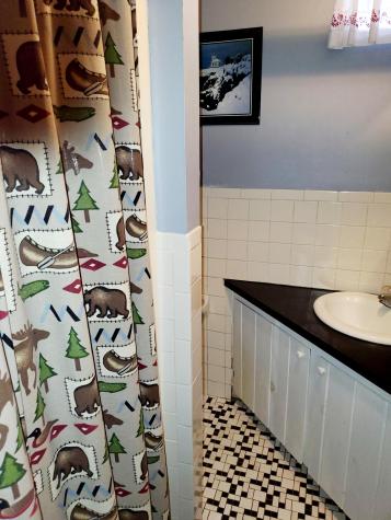 8 Pleasant Valley Circle Poland ME 04274