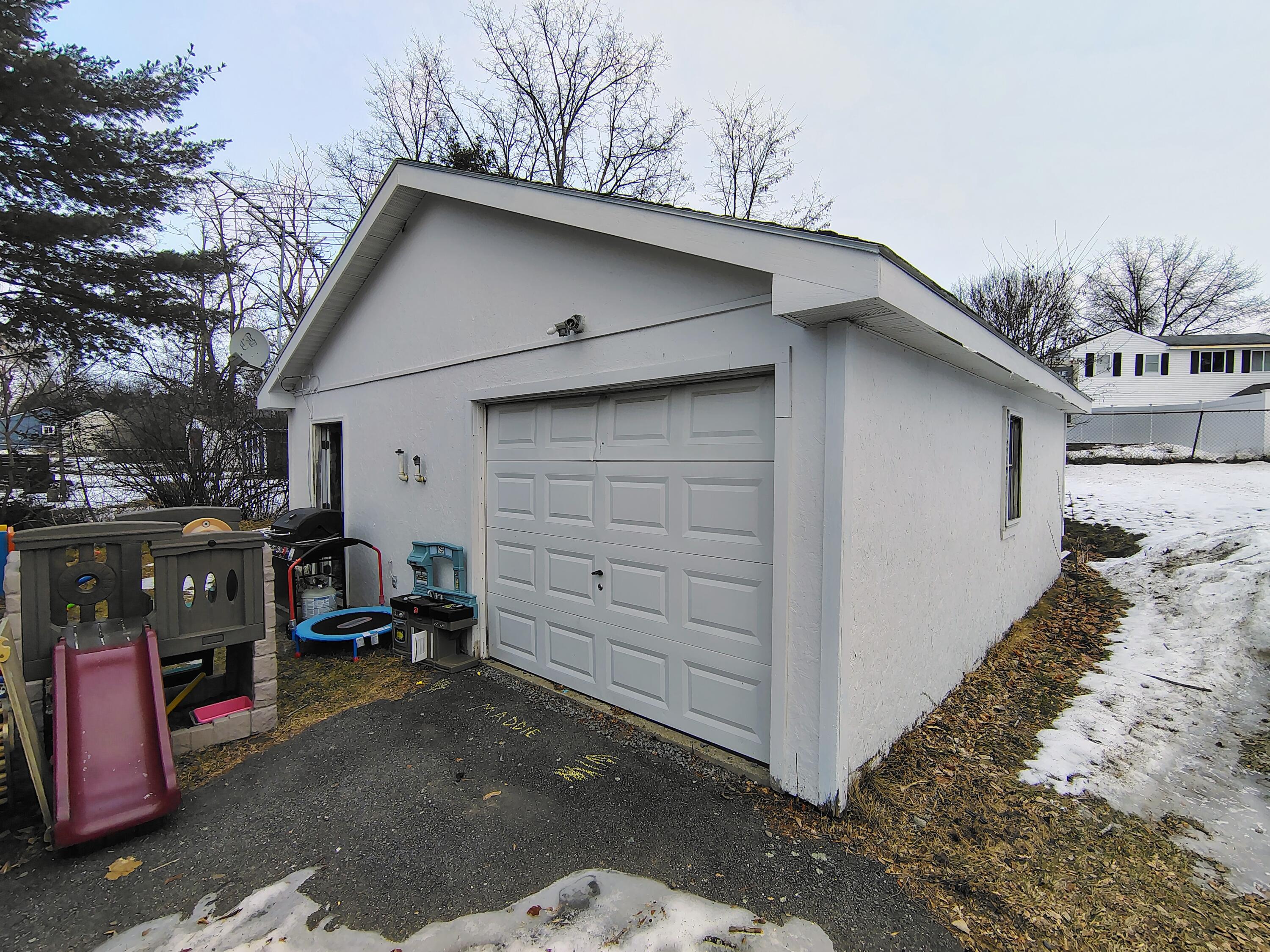 45 Jowett Street Bangor ME 04401