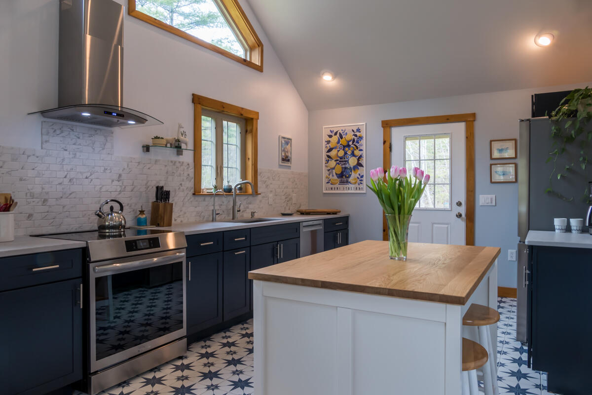 52 Casey Road Windsor ME 04363