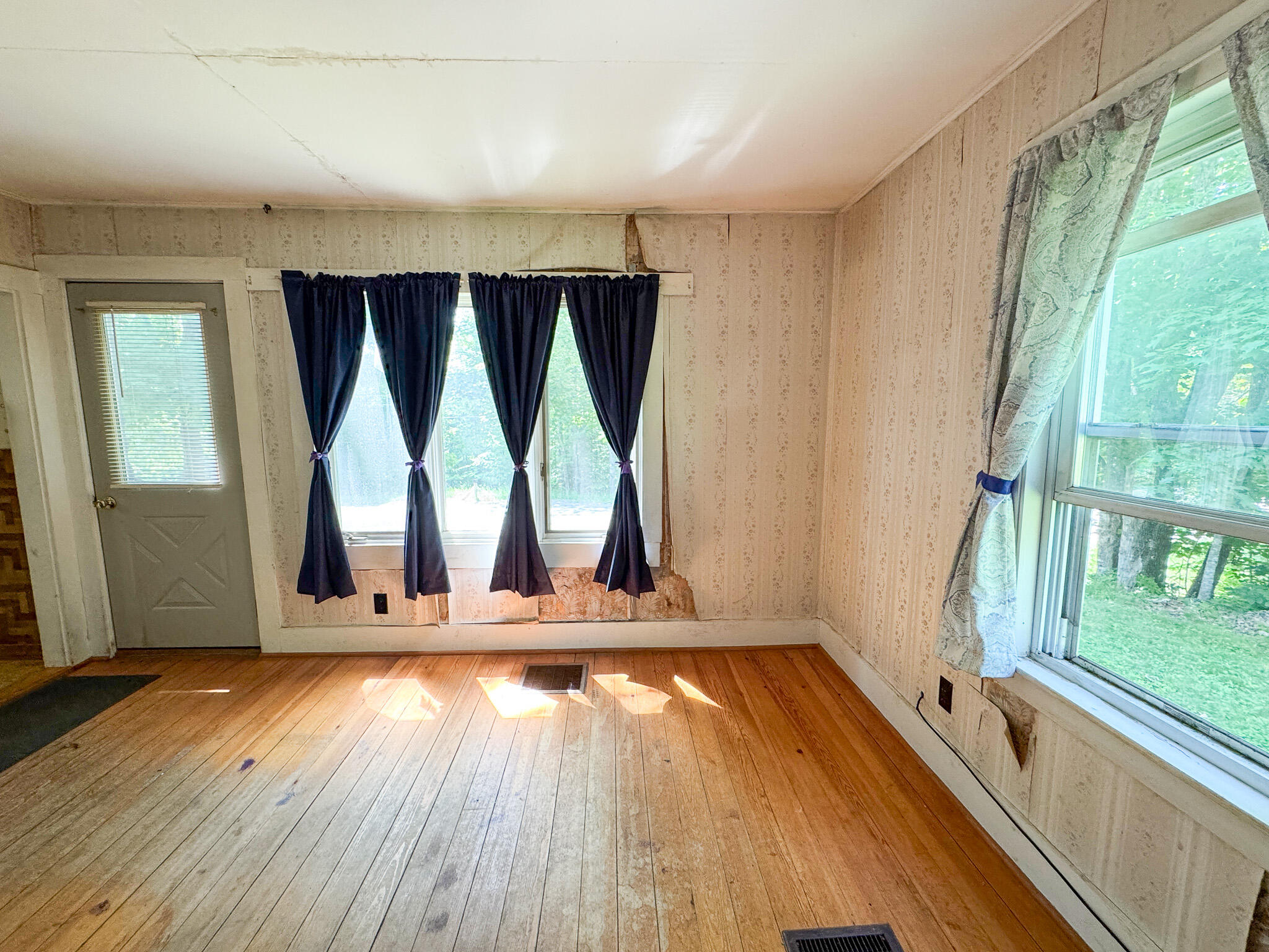 144 Main Road Burlington ME 04417