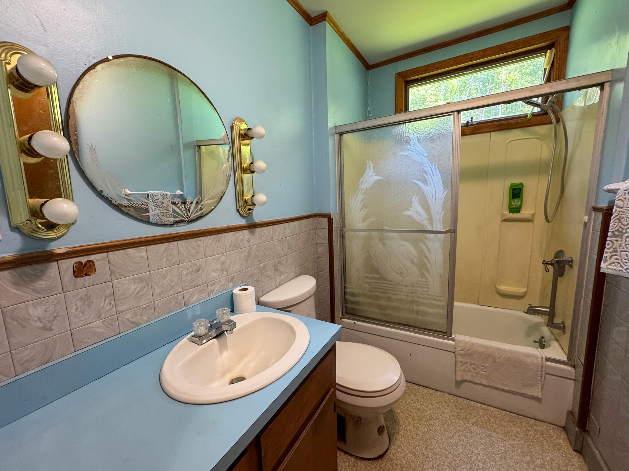 144 Main Road Burlington ME 04417