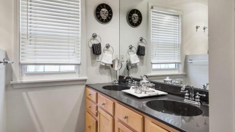 90 Heritage Road Oakland ME 04963
