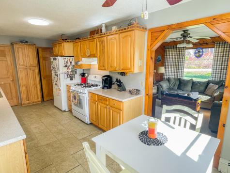 2740 Ohio Street Glenburn ME 04401