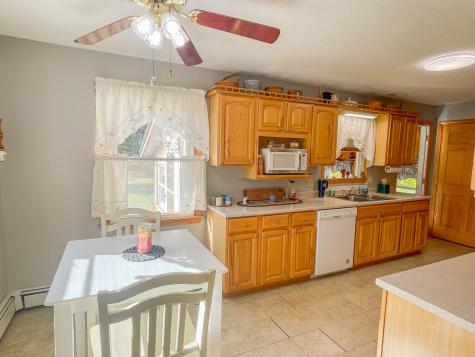 2740 Ohio Street Glenburn ME 04401