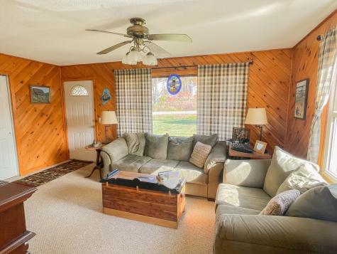 2740 Ohio Street Glenburn ME 04401