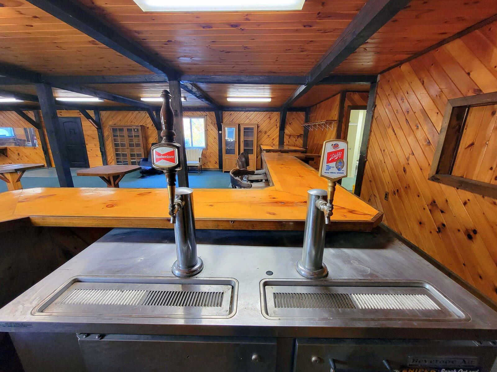 15 Jackson Hole Carthage ME 04224