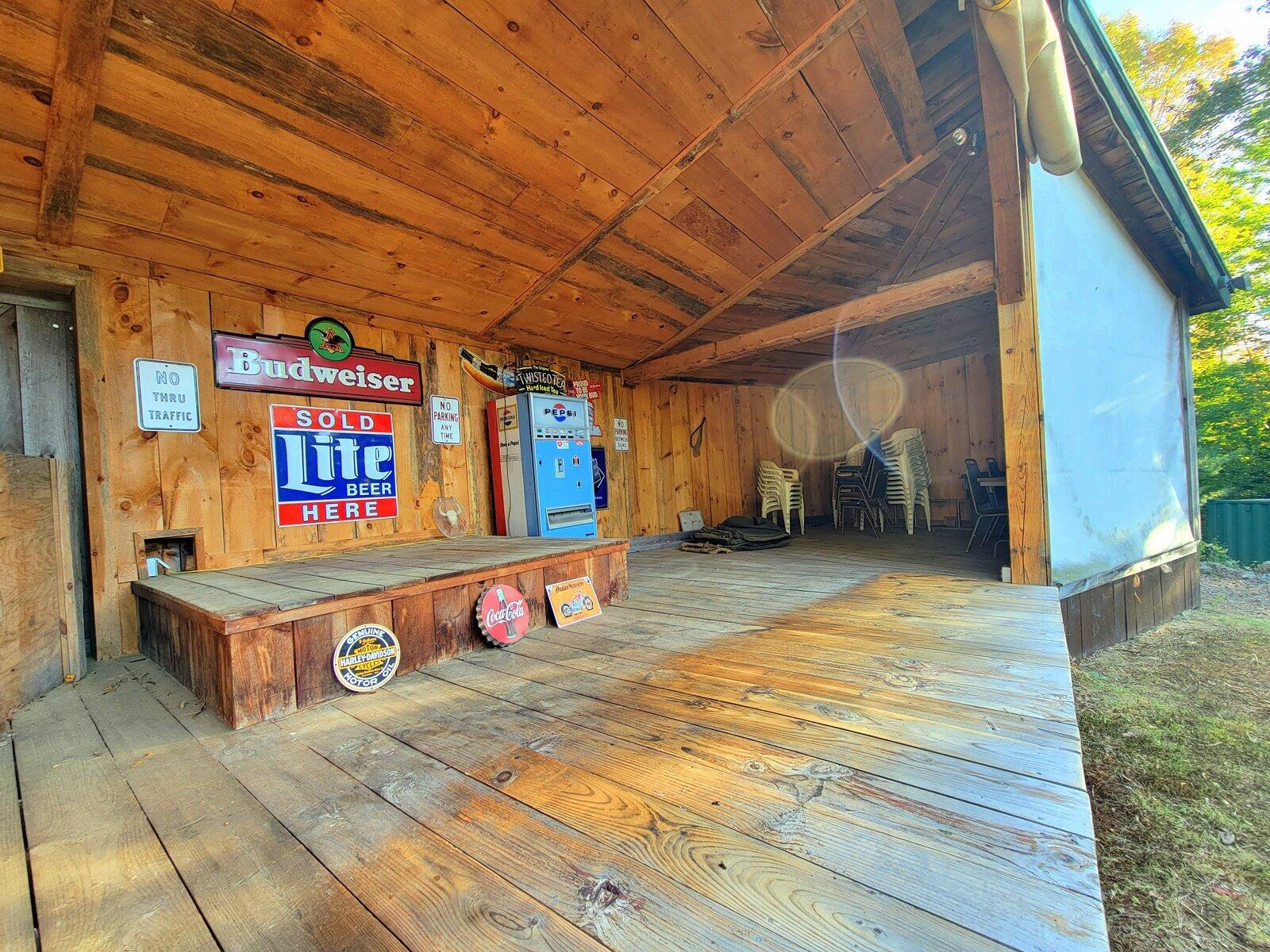 15 Jackson Hole Carthage ME 04224