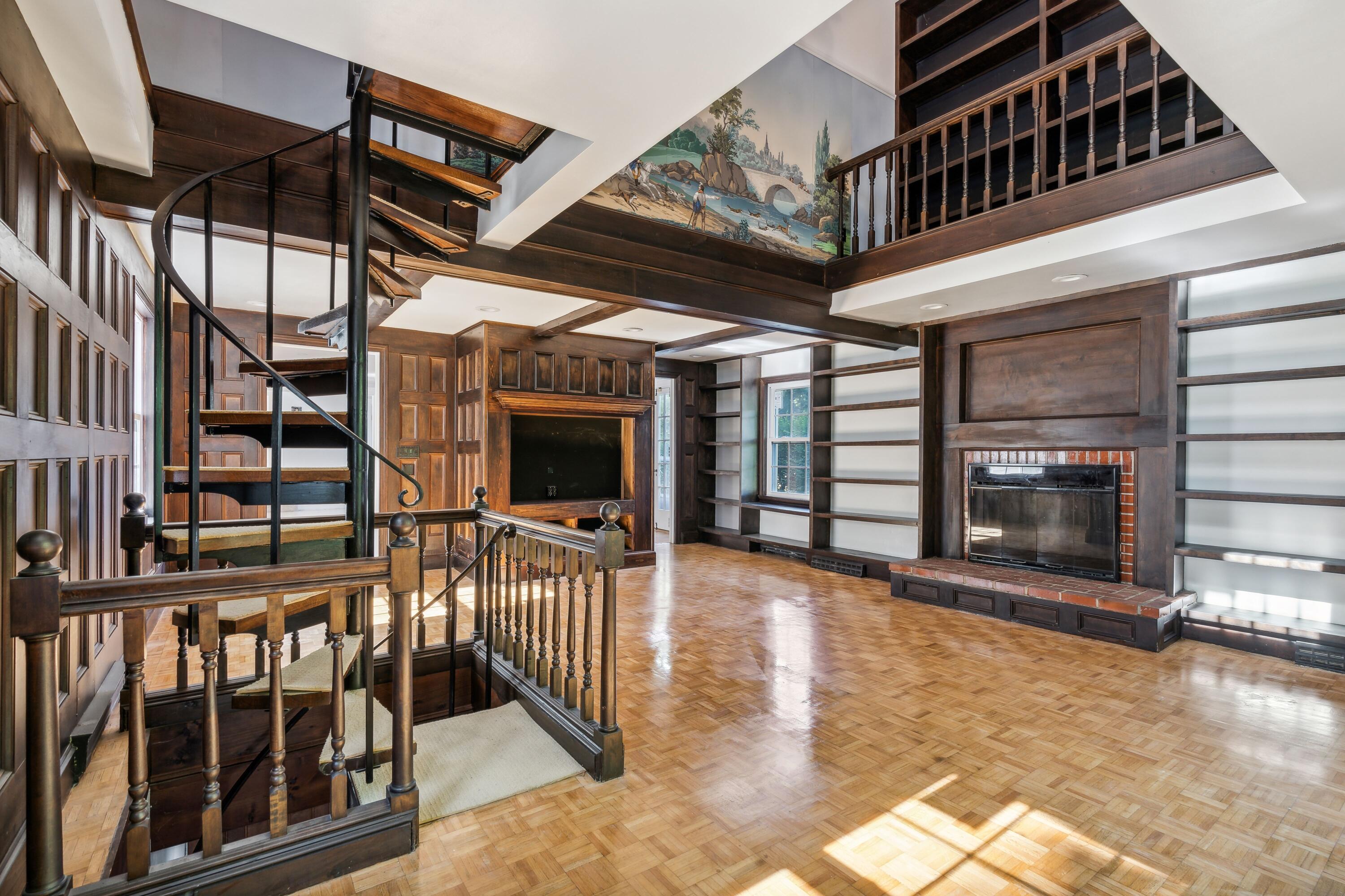 328 Blackstrap Road Falmouth ME 04105