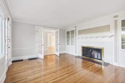 328 Blackstrap Road Falmouth ME 04105