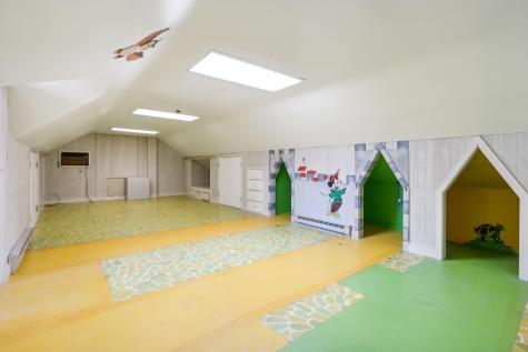 328 Blackstrap Road Falmouth ME 04105