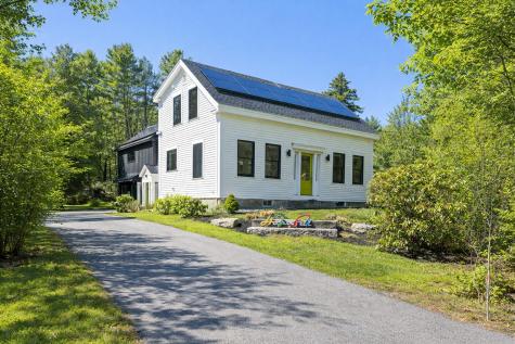 18 Greely Road Cumberland ME 04021