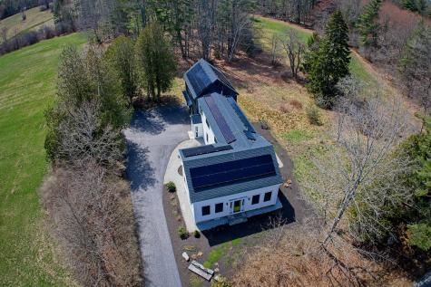 18 Greely Road Cumberland ME 04021