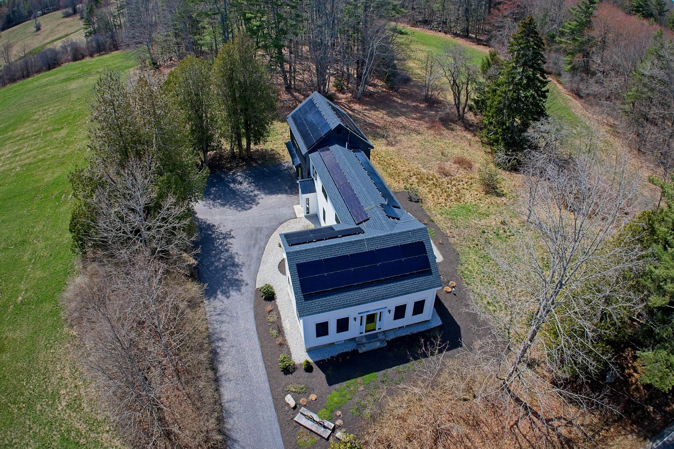 18 Greely Road Cumberland ME 04021
