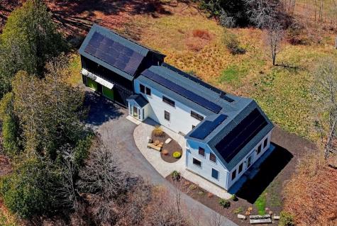 18 Greely Road Cumberland ME 04021
