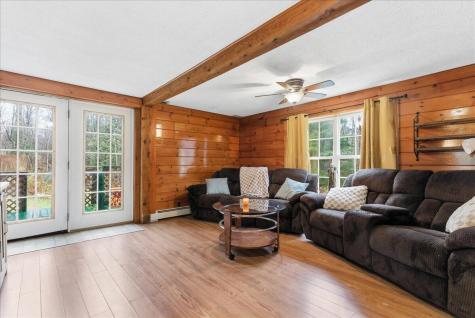 89 Hebron Road Buckfield ME 04220