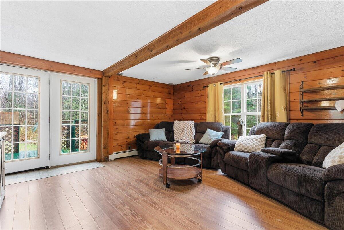 89 Hebron Road Buckfield ME 04220