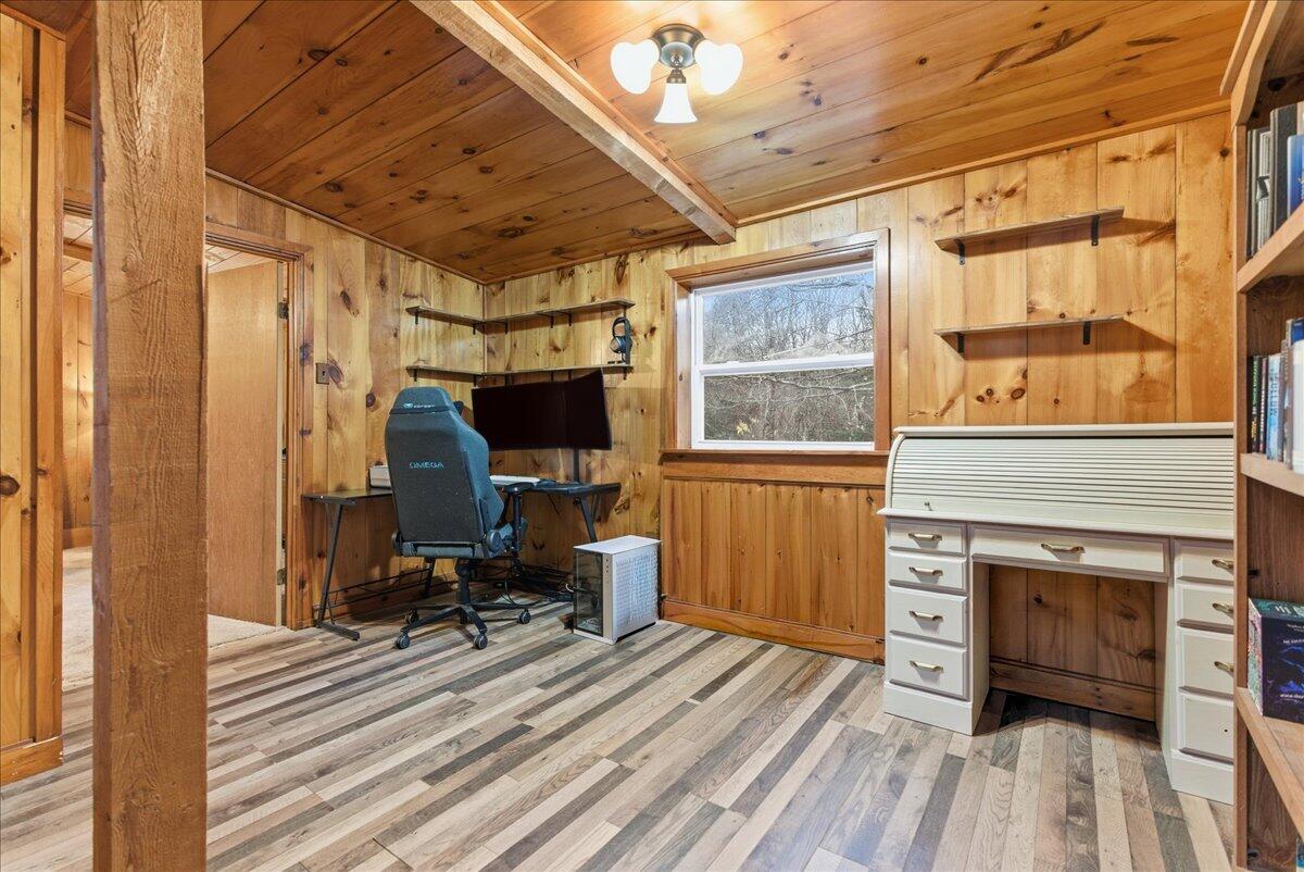 89 Hebron Road Buckfield ME 04220