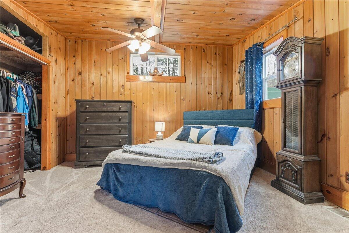 89 Hebron Road Buckfield ME 04220