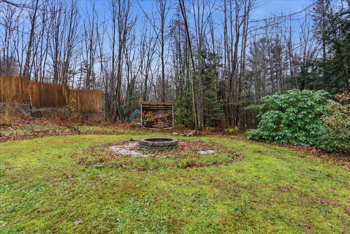 89 Hebron Road Buckfield ME 04220
