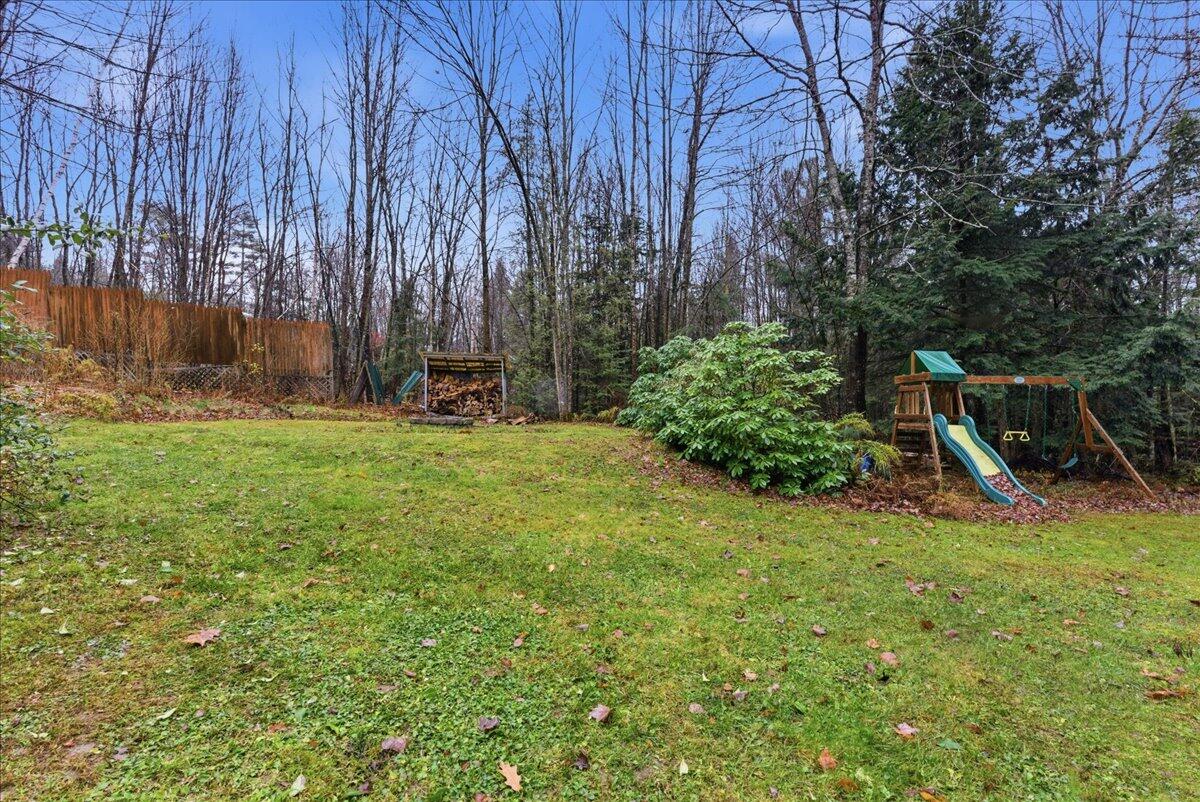 89 Hebron Road Buckfield ME 04220