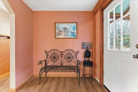 89 Hebron Road Buckfield ME 04220