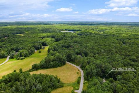 22 Alewive Farms Road Kennebunk ME 04043
