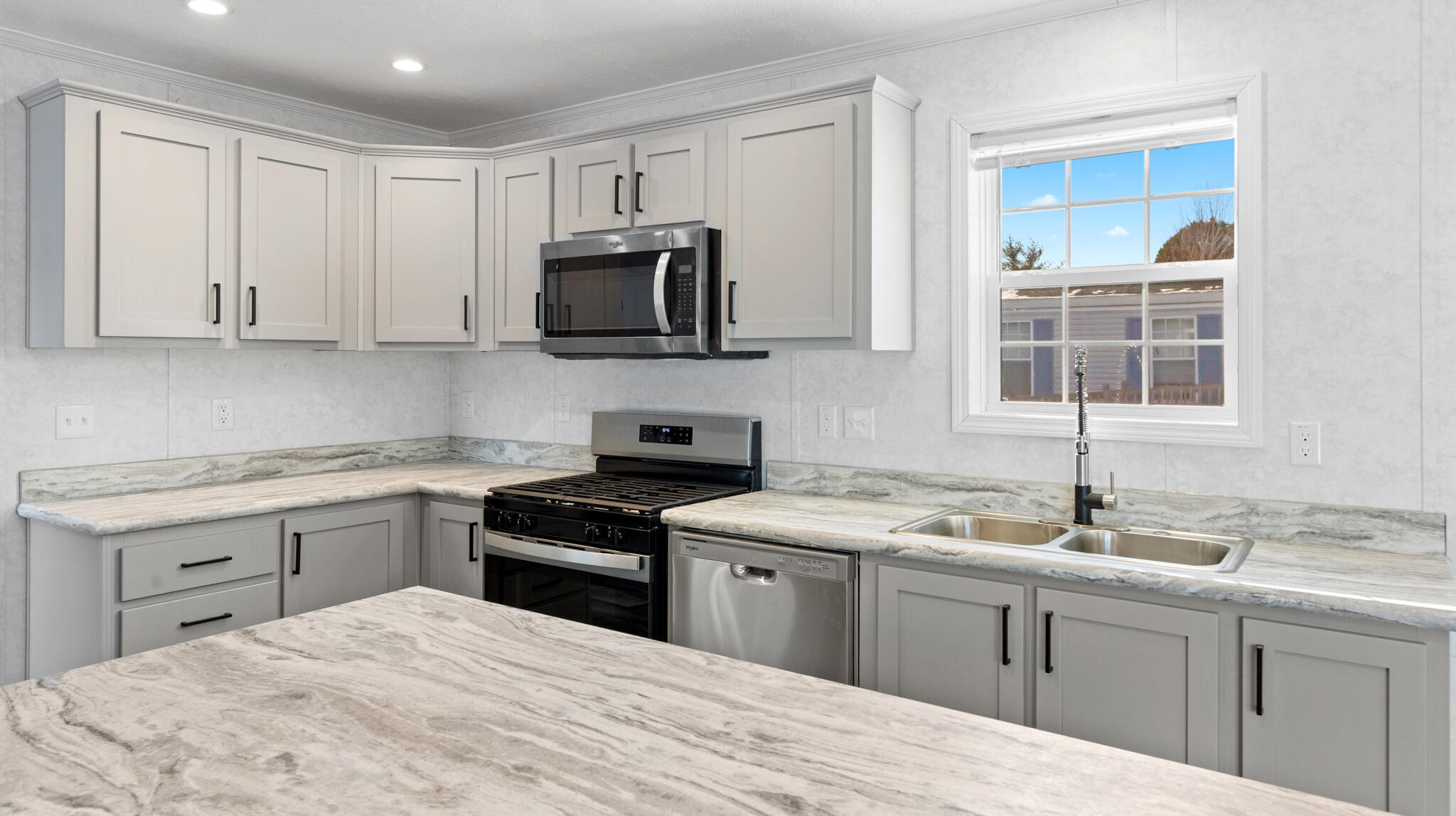 7 Nelligan Drive Holden ME 04429