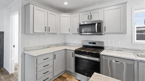 7 Nelligan Drive Holden ME 04429