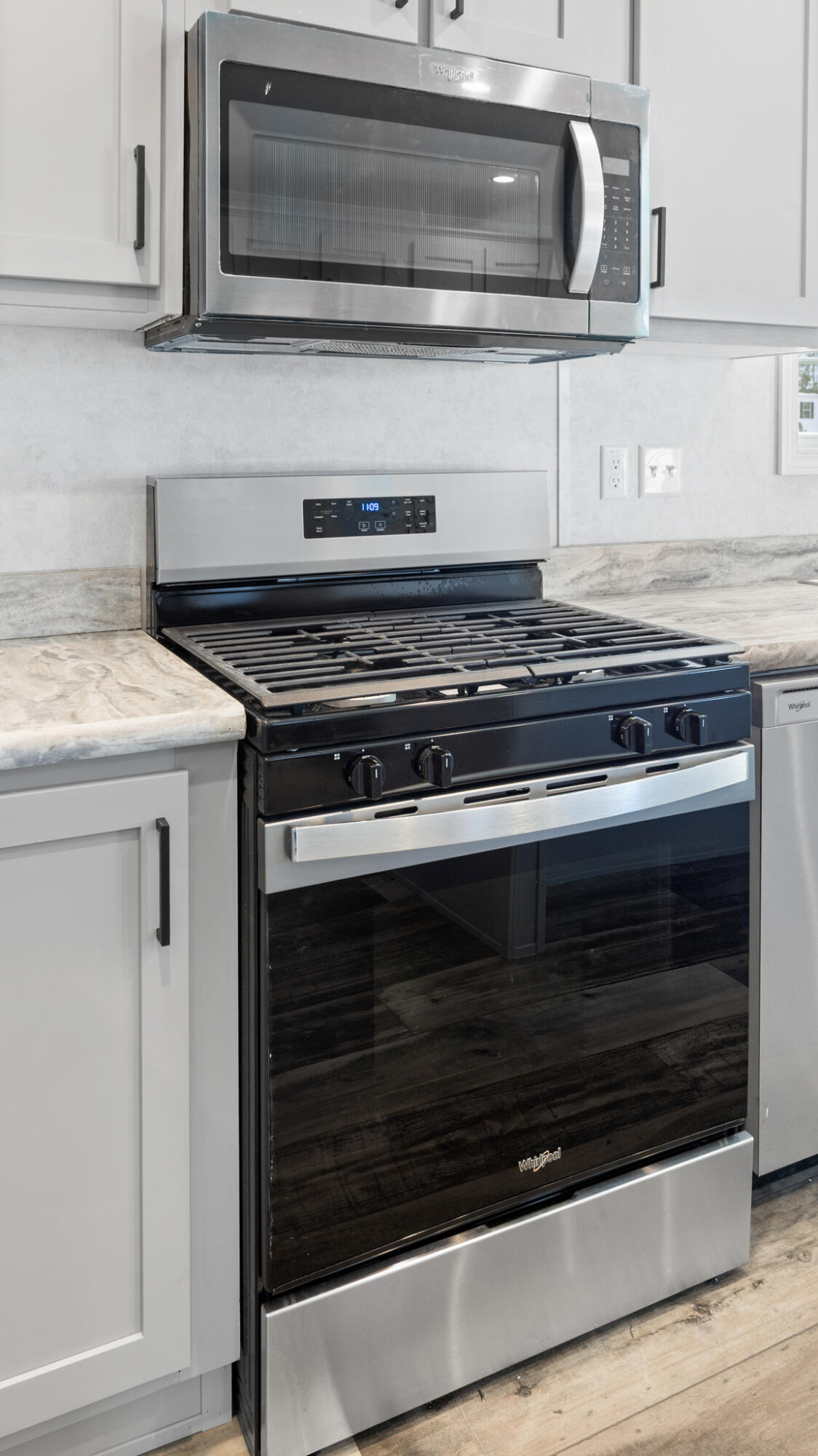 7 Nelligan Drive Holden ME 04429