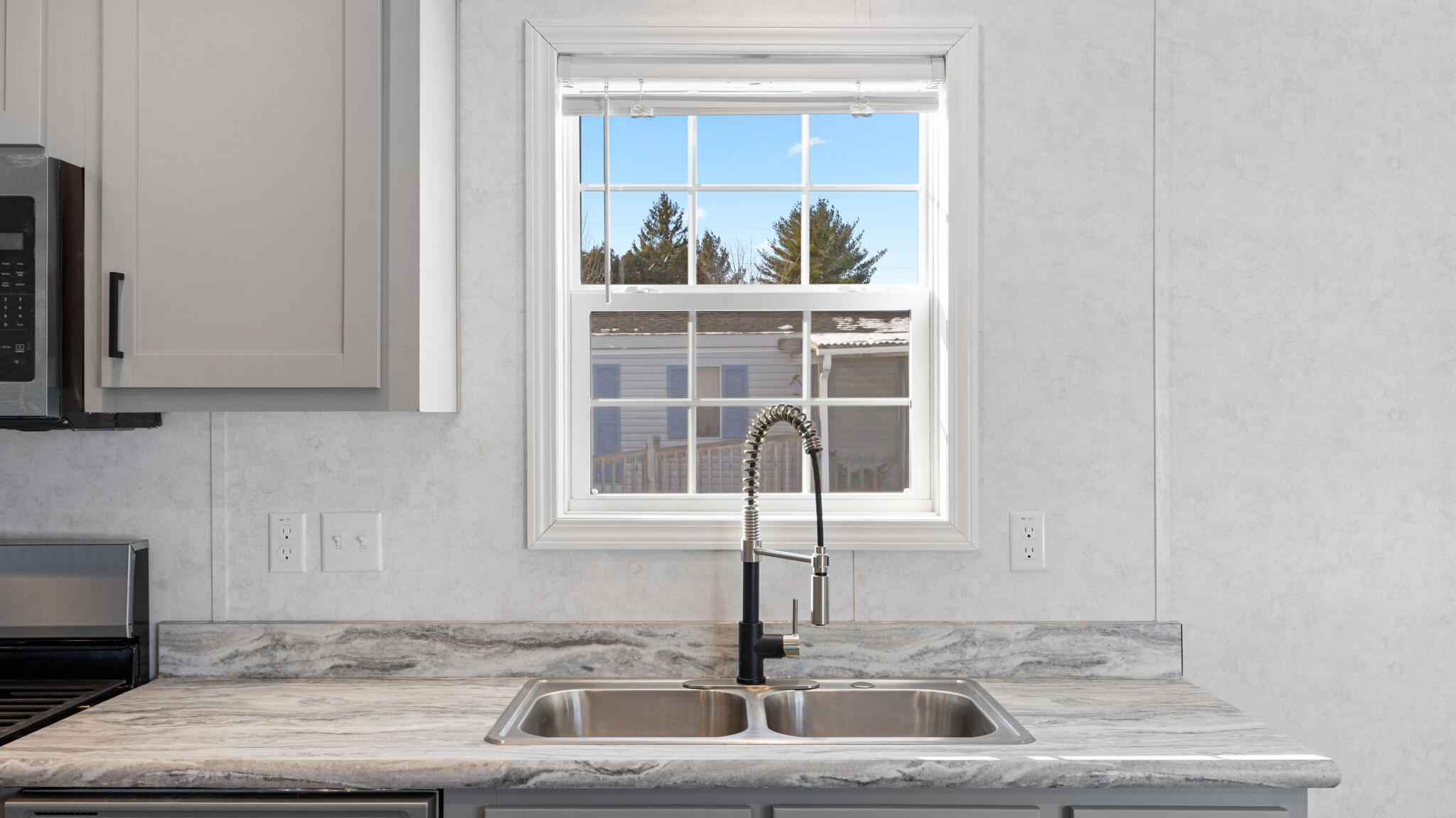 7 Nelligan Drive Holden ME 04429