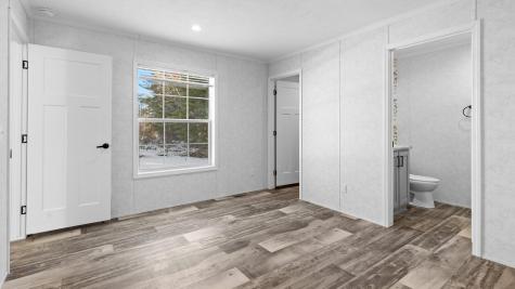 7 Nelligan Drive Holden ME 04429