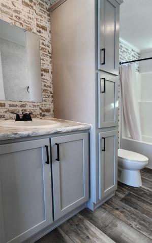 7 Nelligan Drive Holden ME 04429