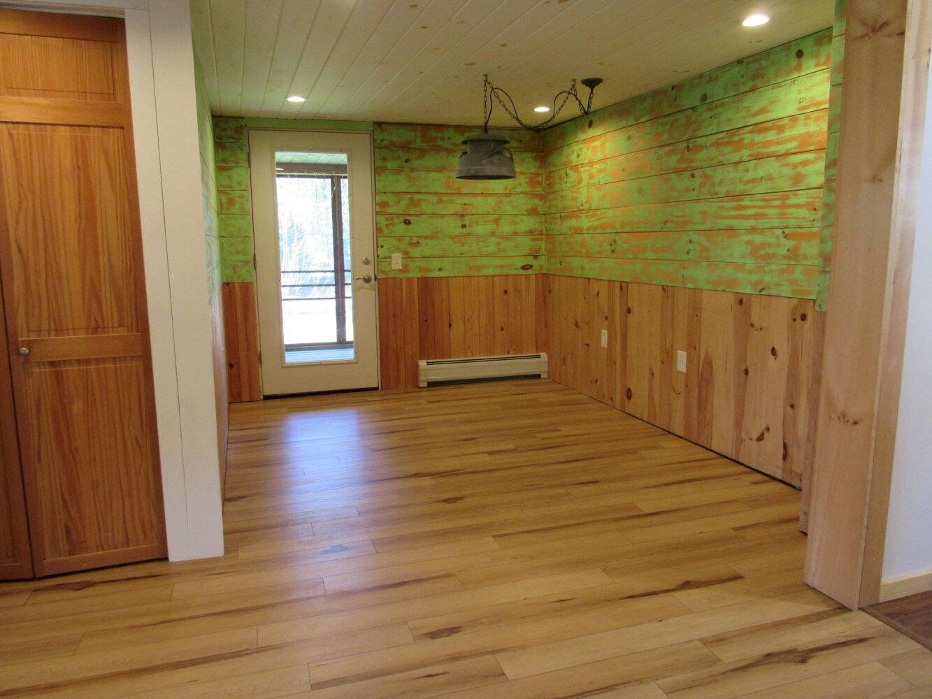 877 Hole In The Wall Road Solon ME 04979