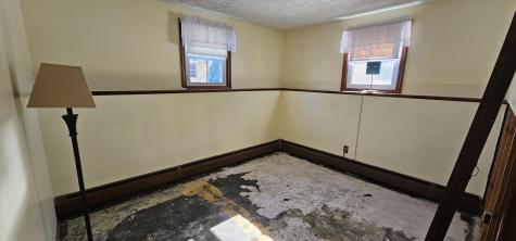 12 Harry Street Winslow ME 04901