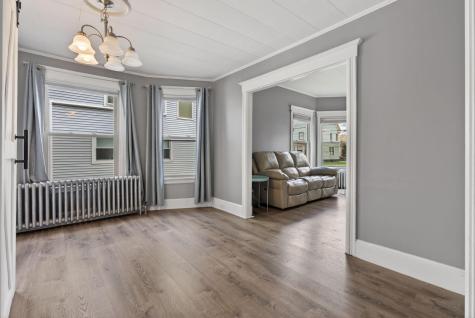 923 Broadway South Portland ME 04106